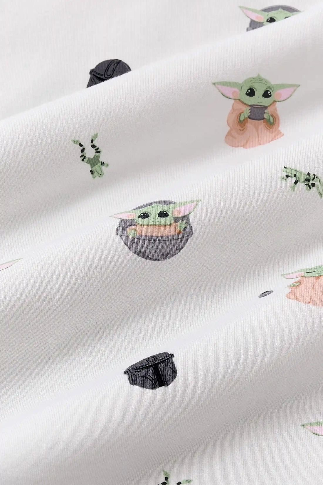 Change Pad Cover in Grogu™